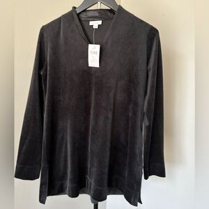 J. Jill Black Velvet Oversized V-Neck Long Sleeve Top